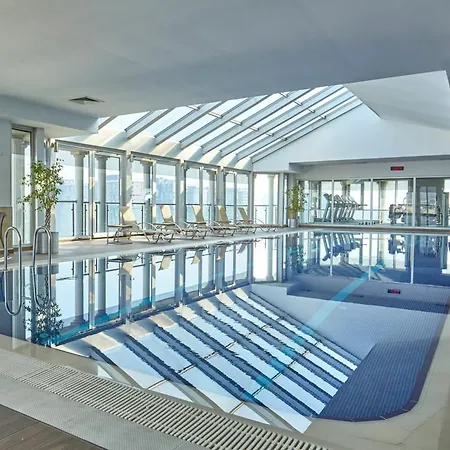 Wow Hotel 5*