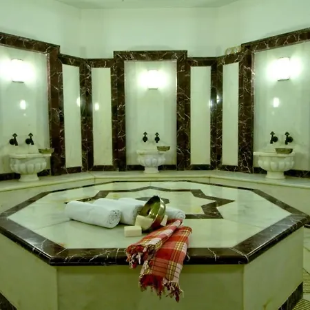 Hotel Wow 5*