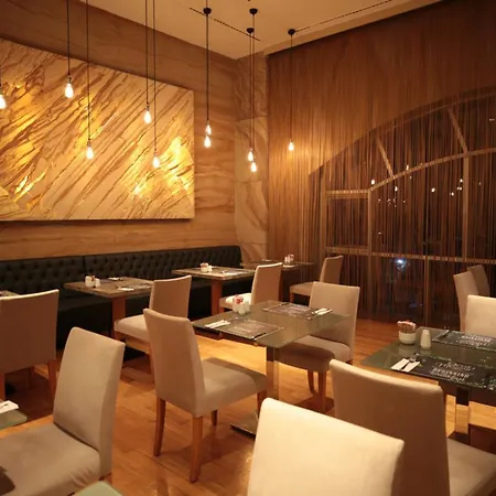 Hotel Wow 5*